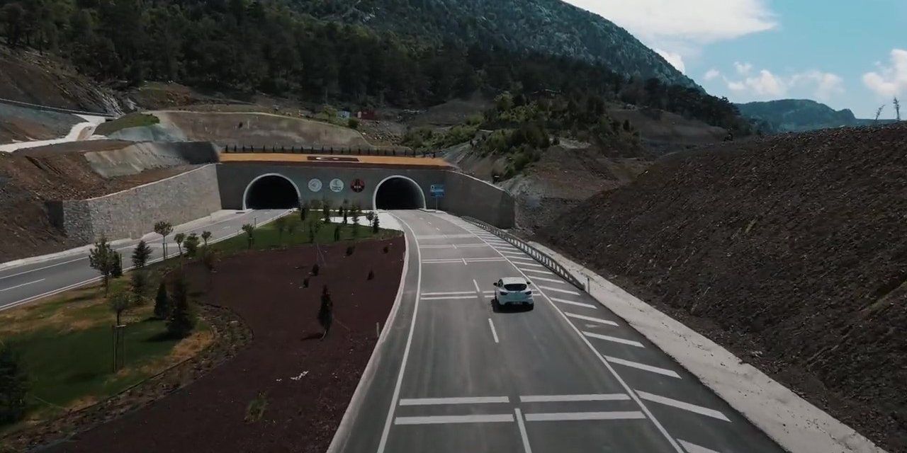 Demirkapı Tüneli Yine Kapandı