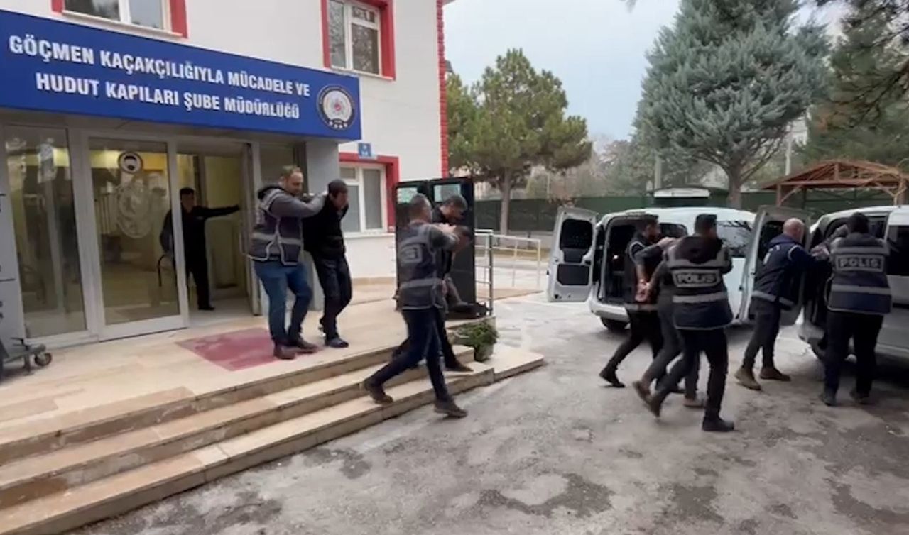 Konya Polisinden Göçmen Kaçakçılığı Operasyonu!