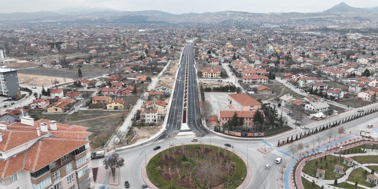 Konya'da İki İlçeyi Bağlayan Caddenin 3. Etabı Açıldı