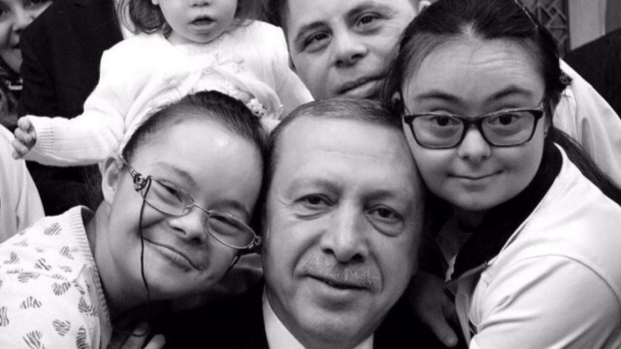 Erdoğan'dan Down Sendromu Farkındalık Günü Mesajı
