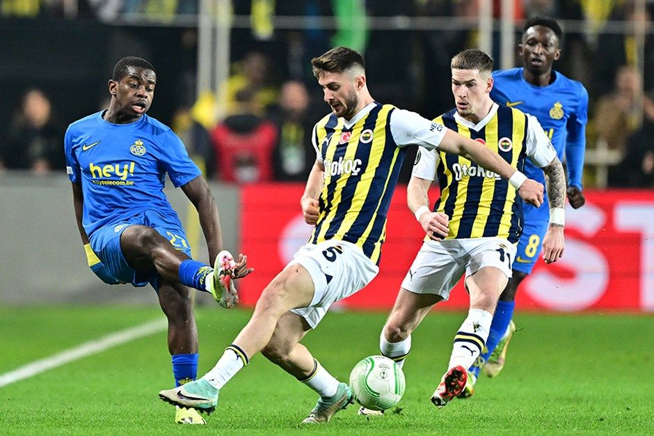 Fenerbahçe Konferansta Çeyrek Finalde