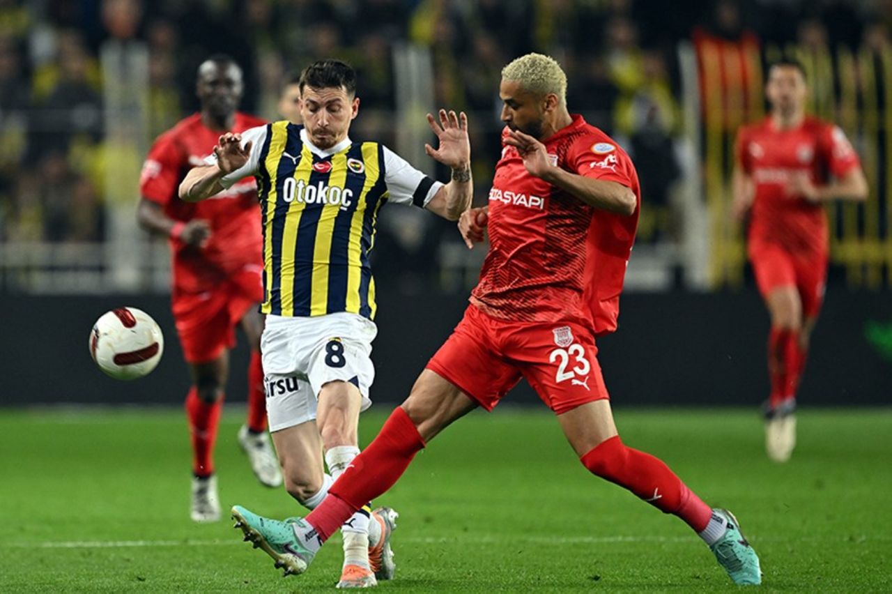Fenerbahçe Zirve Yarışında Hata Yapmadı