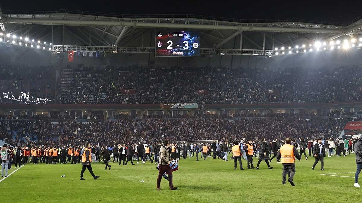 Fenerbahçe'den Olağanüstü Genel Kurul Kararı!