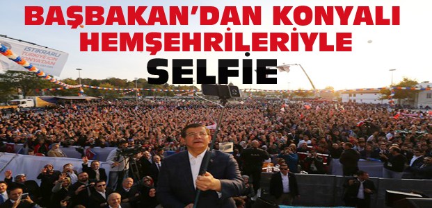 Başbakan Davutoğlu'ndan Konya Selfiesi