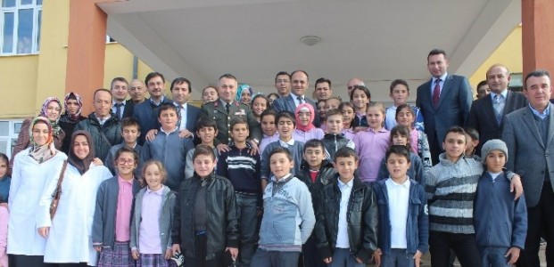 Beyşehir’de Öğretmenler Günü Kutlamaları