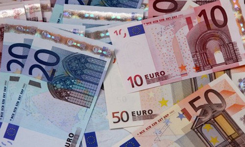 Dolar yükseldi-euro rekor kırdı