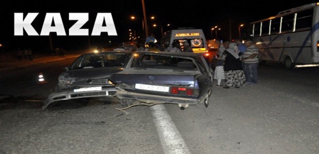 Kaza:İki Otomobil Çarpıştı