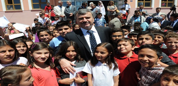 Konya'da Eğitim Yardımı Başvuruları Başladı