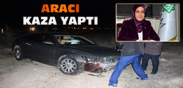 Meram Belediye Başkanı Fatma Toru'nun Aracı Kaza Yaptı