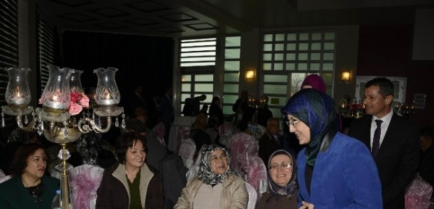 Meram Belediyesi Emekli Öğretmenleri Buluşturdu