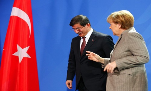 Merkel'den Türkiye Açıklaması