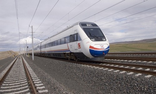 Yerli yüksek hızlı tren 2019'da raylarda